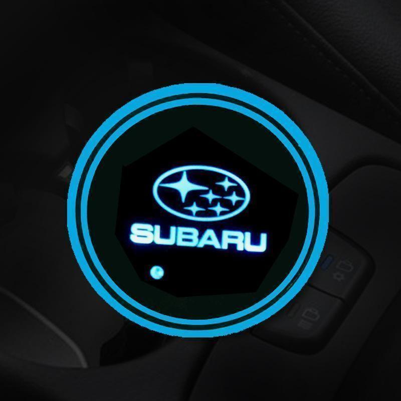 Heißer Sale 🎁50% RABATT 🎁7-farbige LED-Auto-Logo-Becherhalter mit Beleuchtung (1 Paar)