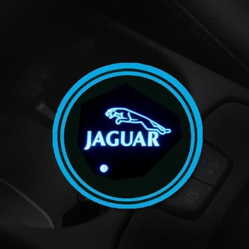 Heißer Sale 🎁50% RABATT 🎁7-farbige LED-Auto-Logo-Becherhalter mit Beleuchtung (1 Paar)
