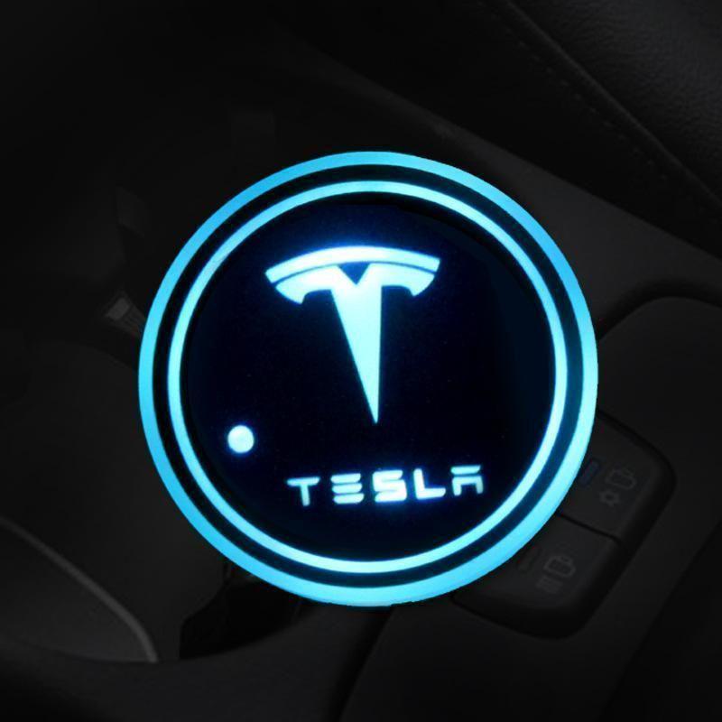 Heißer Sale 🎁50% RABATT 🎁7-farbige LED-Auto-Logo-Becherhalter mit Beleuchtung (1 Paar)