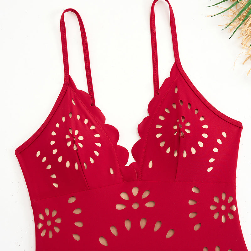 Sexy Badeanzug für Damen mit passendem langen Schwimmrock