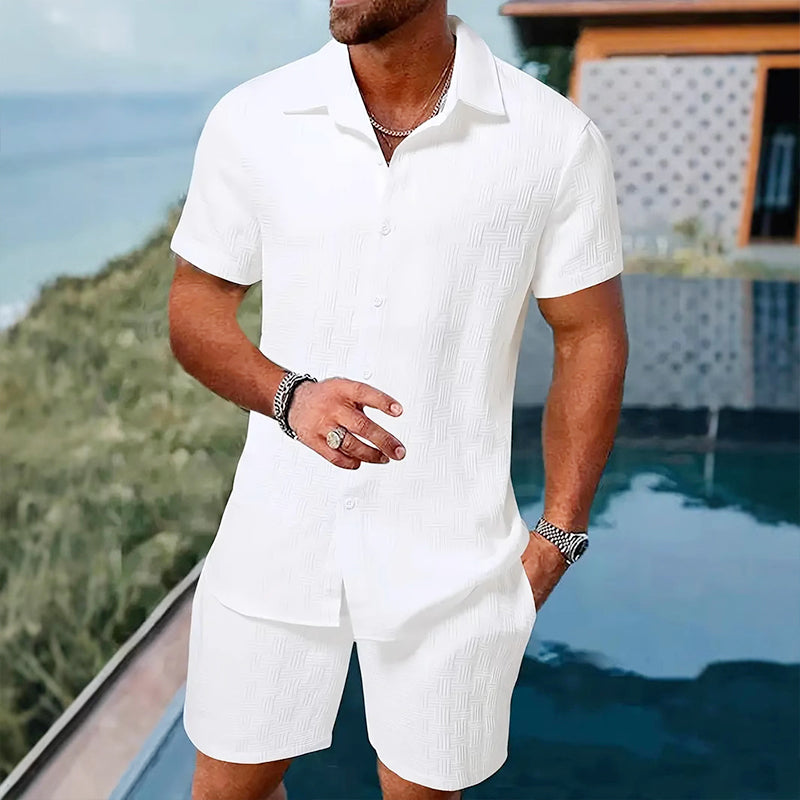 🥳2026 HOT SALE🥳💞Über 50.000 verkauft!💥👴 🍻50% RABATT! Herren Jacquard-Hemd & Shorts Set – Komfortable Passform für warme Tage! Atmungsaktiver Stoff, kein Bügeln erforderlich. Perfekt für den Garten oder den Strand. ☀️🌿